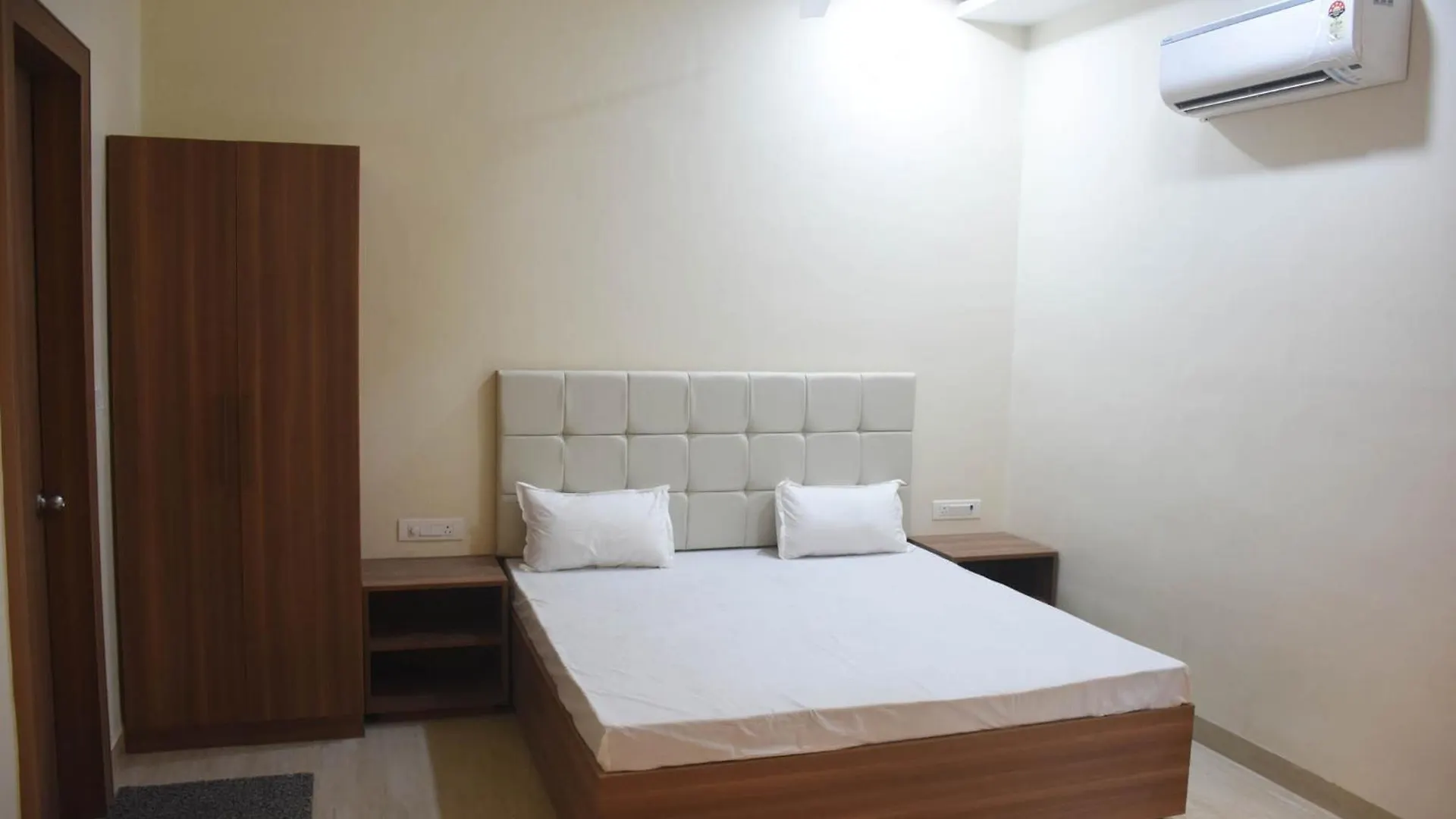 Bharat Milap Homestay- A Sonawala Unit Varanasi Guest house
